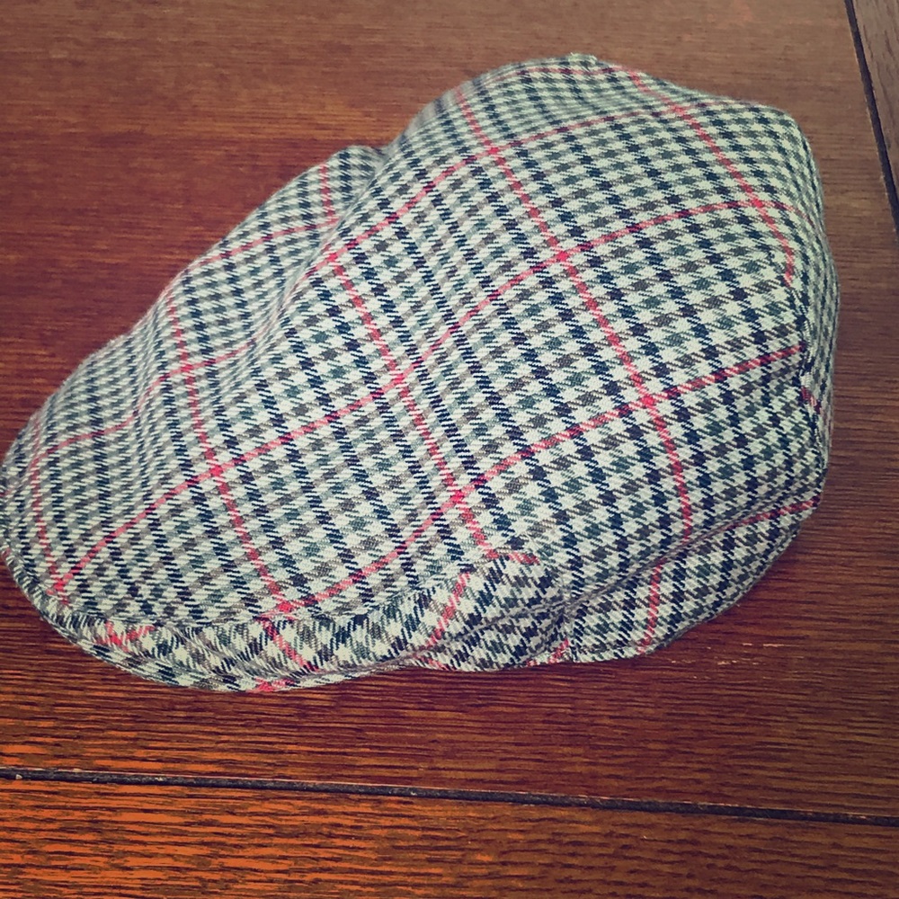 Jonathan Richard Ireland Plaid Newsboy Cap